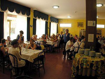 Locazione Turistica Caboto Apartment Арма ди Таджия Екстериор снимка